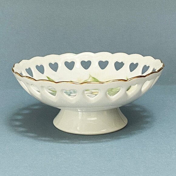 Adorable Little Trinket Dish with Hand Painted Flowers - 1950s - Ring Dish - Picture 3 of 6